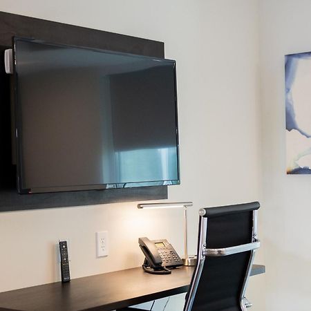 Stayapt Suites San Antonio-Randolph Live Oak Exterior foto